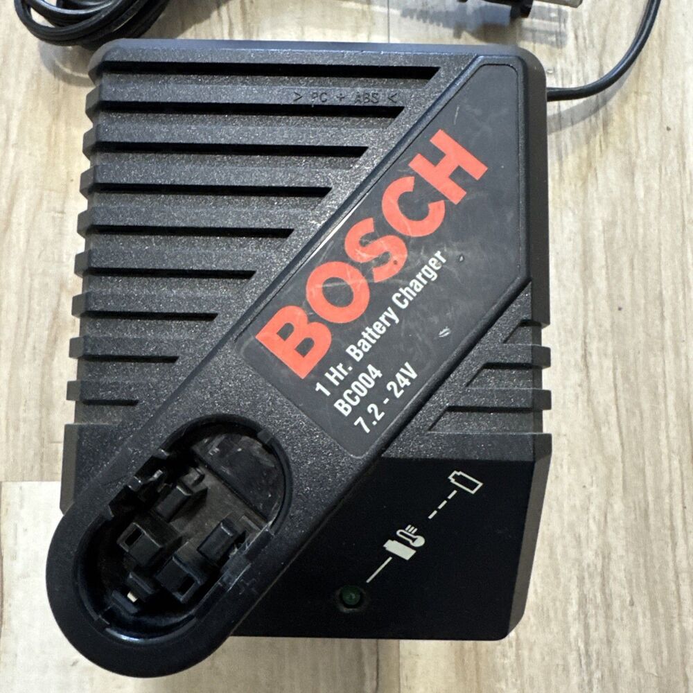 Bosch BC004 1Hr Battery Charger 7.2-24V